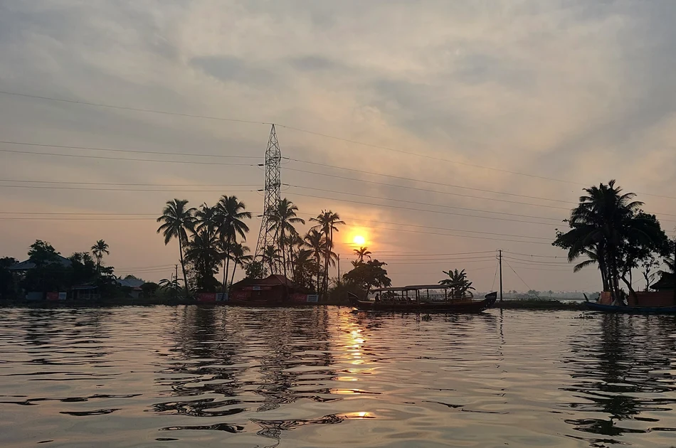 Sunset Shikara Ride Alleppey